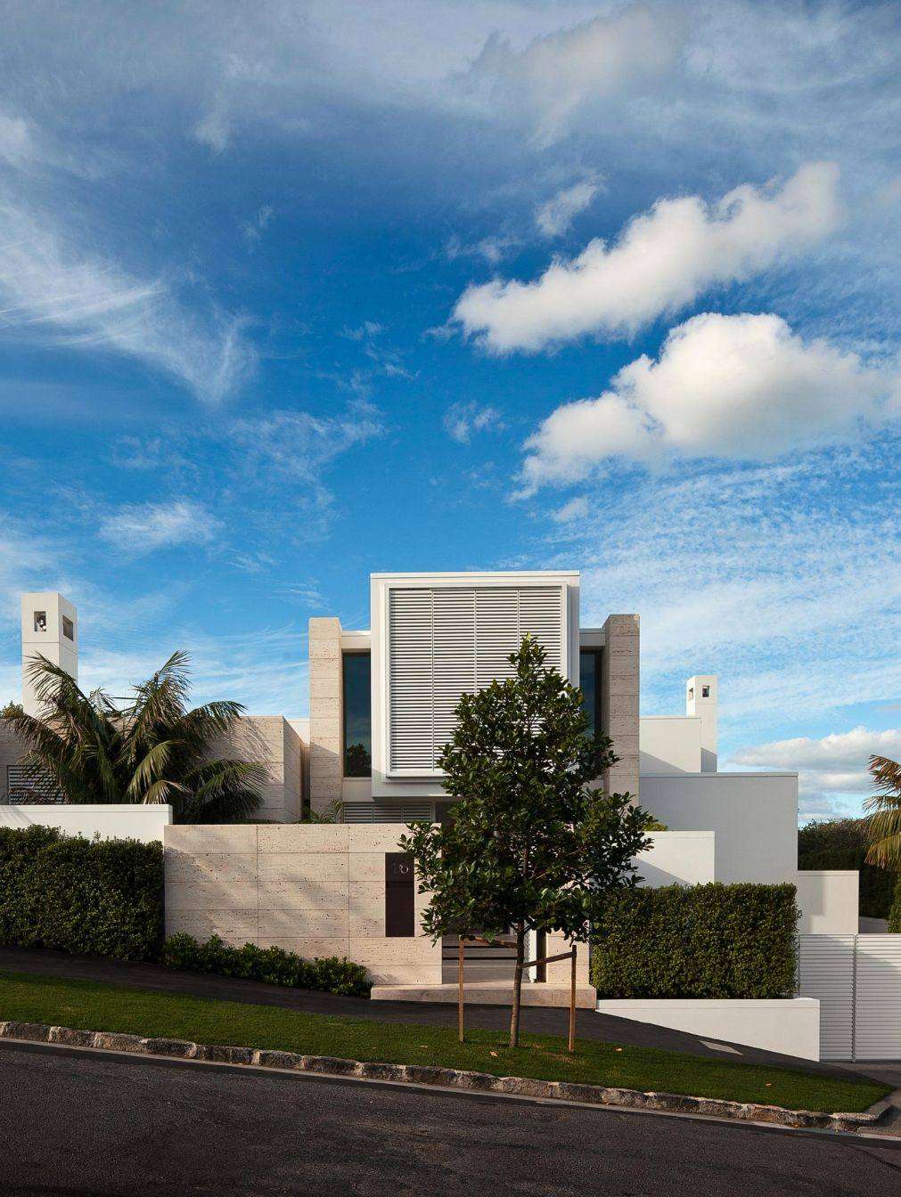 Clifftop House, image 1